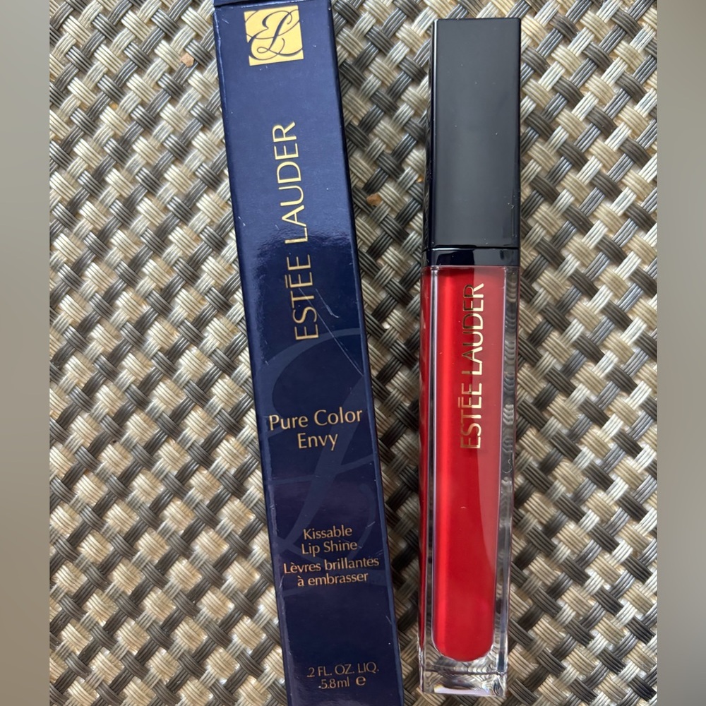 1-pcEstee Lauder Pure Color Envy Kissable Lip Shine Shade(307-Wicked Gleam) new